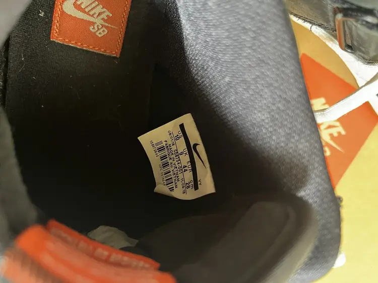 Nike SB Mid ISO Orange 🍊 Label